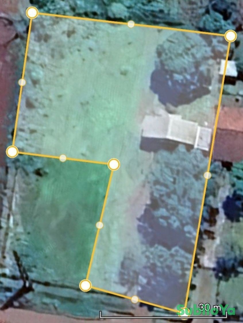 SELLING PLOT of 2,200 m2